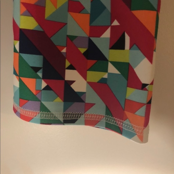 Fabletics multi colored geometric capris. XXS - Picture 8 of 10
